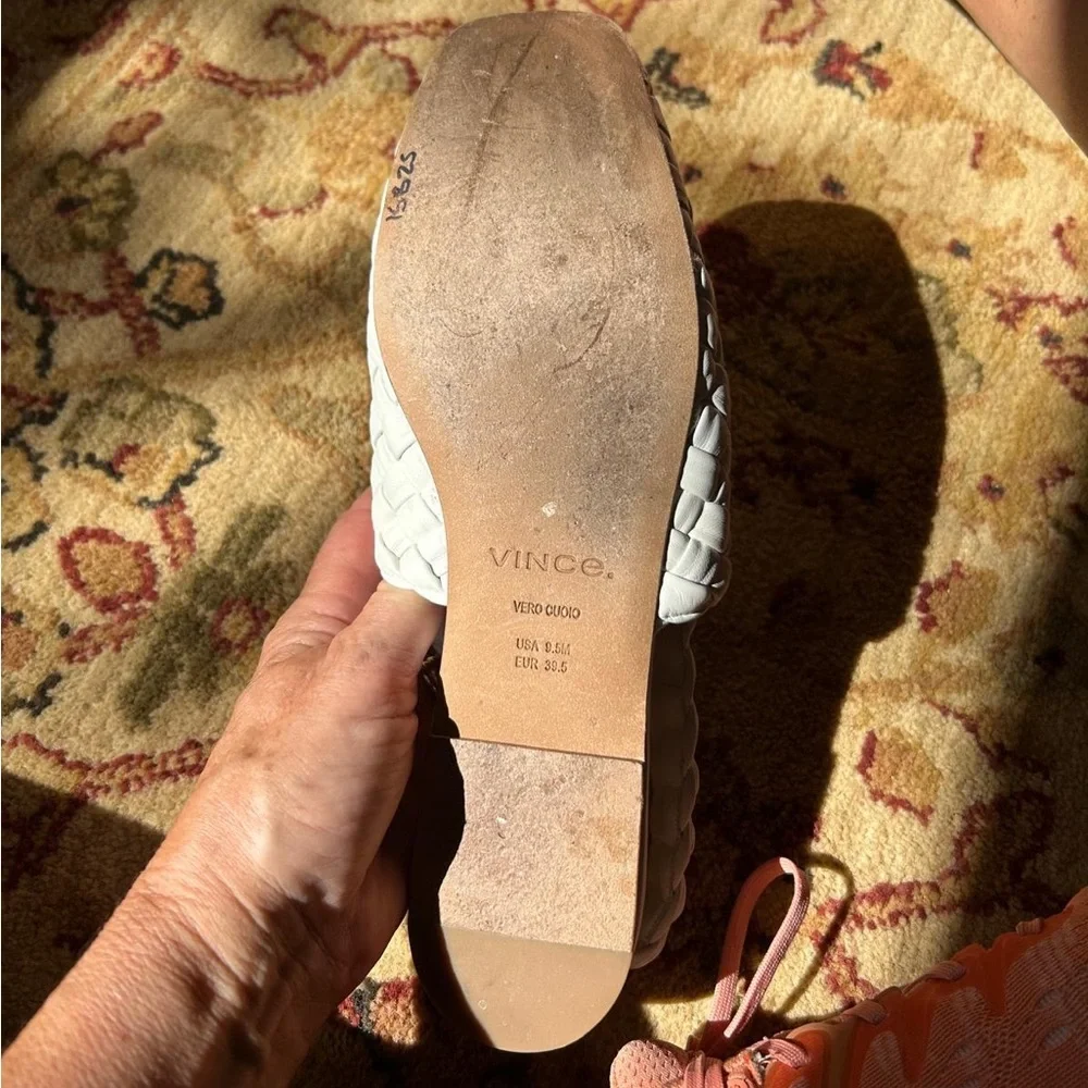 Vince Cadot White Woven Leather Mules Size 9.5 - Picture 3 of 4
